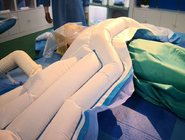 Verwarmingsdeken voor het bovenlichaam ICU-verwarmingscontrolesysteem Chirurgische SMS Stofvrije luchteenheid kleur wit maat half lichaam